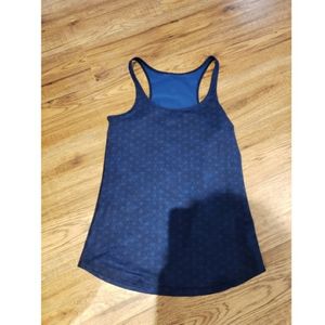 Lululemon tank size 6